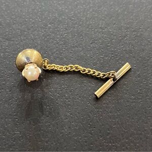 14k yellow gold Tie Tac Men’s 14kt Cultural Pearl Tie Tac Men’s or Unisex